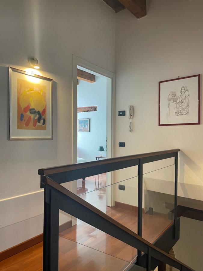הוילה ורונה Loft Ponte Pietra מראה חיצוני תמונה